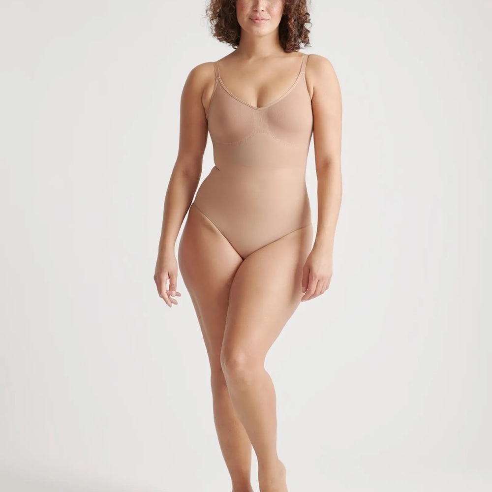 Quince Sculpting Bodysuit Shapewear Tan Sienna XS New With Tags